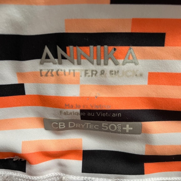 🩷Sale🩷Annika Geometric Skort with 50+ UPF - EUC - Medium - Picture 9 of 9